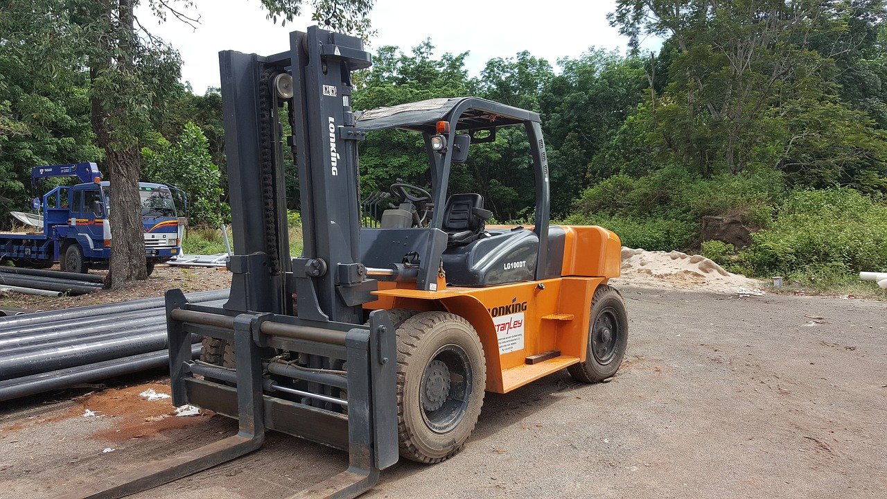 Old Forklift $13k